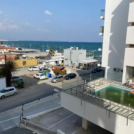Central, By Sea, Seaview, Renovated 1 Bedroom Flat