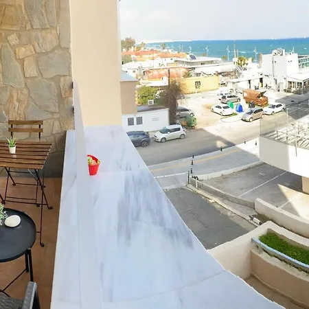 Central, By Sea, Seaview, Renovated 1 Bedroom Flat Apartment Larnaca