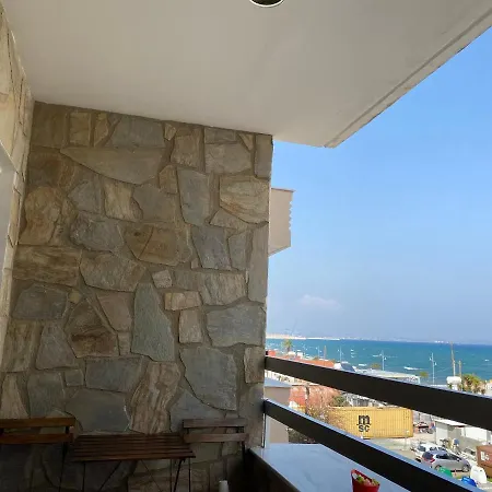 Central, By Sea, Seaview, Renovated 1 Bedroom Flat Larnaca